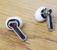 Les Nothing Ear (stick) // Source : Frandroid Les Nothing Ear (stick) // Source : Frandroid