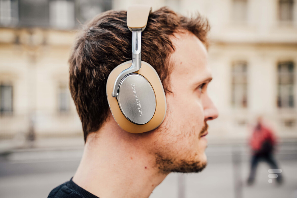 Le Bowers & Wilkins Px8 // Source : Chloé Pertuis pour Frandroid Le Bowers & Wilkins Px8 // Source : Chloé Pertuis pour Frandroid