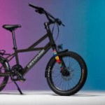 Compact Neo : ce vélo électrique se montre bien pratique grâce à deux idées astucieuses Compact Neo : ce vélo électrique se montre bien pratique grâce à deux idées astucieuses