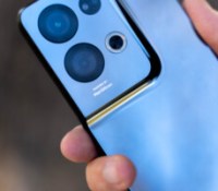 Le dos de l'Oppo Reno 8 Pro // Source : Chloé Pertuis – Frandroid