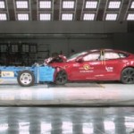 Crash-test : Tesla met une raclée à ses adversaires avec la voiture la plus sûre au monde Crash-test : Tesla met une raclée à ses adversaires avec la voiture la plus sûre au monde