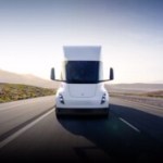 Tesla Semi : l’impressionnante batterie du camion électrique révélée au grand jour Tesla Semi : l’impressionnante batterie du camion électrique révélée au grand jour