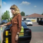 Voiture électrique : le coût de la recharge rapide diminue drastiquement, mais pas tout le temps