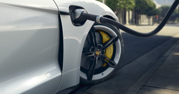 porsche_taycan_turbo_s_37 porsche_taycan_turbo_s_37