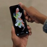 Nouveau troll anti-Apple : Samsung prétend que le Galaxy Z Flip 4 vous rendra cool Nouveau troll anti-Apple : Samsung prétend que le Galaxy Z Flip 4 vous rendra cool