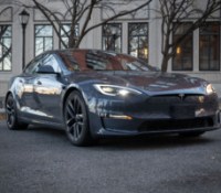 Tesla_Model_S_Plaid-30