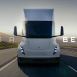 Tesla Semi : le camion électrique intègre une batterie gigantesque de plusieurs tonnes Tesla Semi : le camion électrique intègre une batterie gigantesque de plusieurs tonnes