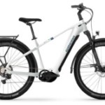 Ce vélo électrique tout chemin et mixte veut rendre vos balades en campagne les plus agréables possibles Ce vélo électrique tout chemin et mixte veut rendre vos balades en campagne les plus agréables possibles