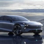 Cette nouvelle voiture électrique intègre un écran 6K de 35 pouces Cette nouvelle voiture électrique intègre un écran 6K de 35 pouces