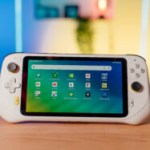 Test de la Logitech G Cloud : que vaut la console tournée vers le cloud gaming ? Test de la Logitech G Cloud : que vaut la console tournée vers le cloud gaming ?