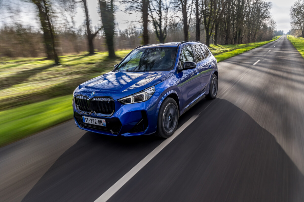 BMW iX1 xDrive30 (2023) // Source : Etienne Rovillé BMW iX1 xDrive30 (2023) // Source : Etienne Rovillé