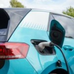 Hausse des tarifs de l&rsquo;électricité : comment cela affecte le coût de la recharge de votre voiture électrique à domicile