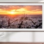 Samsung : ce TV QLED atypique de 65″ perd la moitié de son prix grâce à une vente flash Samsung : ce TV QLED atypique de 65″ perd la moitié de son prix grâce à une vente flash