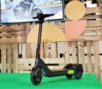 Présentation de la trottinette électrique 3 roues Askoll Scoo3 à Paris - Source : Frandroid/M. Lauraux