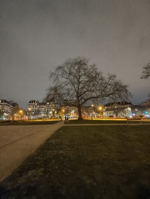 Photo mode nuit du Vivo X90 Pro avec l'appareil photo 13 mm