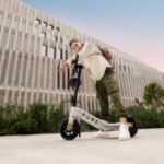 Pure Advance Flex : cette trottinette Pure Electric qui se plie en 4 allège son prix chez Fnac et Darty Pure Advance Flex : cette trottinette Pure Electric qui se plie en 4 allège son prix chez Fnac et Darty