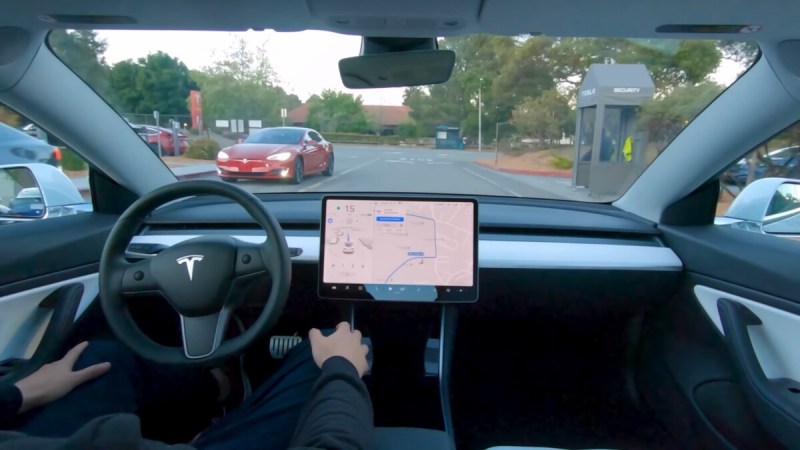 Le calendrier du Tesla FSD dérape encore : pas de vote européen avant décembre