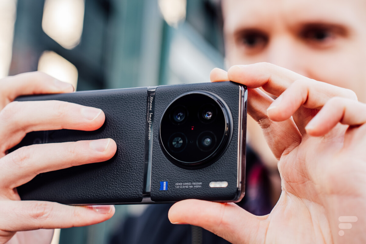 Le Vivo X90 Pro // Source : Robin Wycke - Frandroid Le Vivo X90 Pro // Source : Robin Wycke - Frandroid