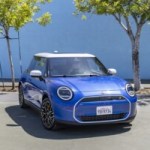 Mini Cooper SE 100 % électrique : son nouveau design officialisé à cause d’un curieux Mini Cooper SE 100 % électrique : son nouveau design officialisé à cause d’un curieux