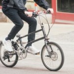 Ce vélo électrique pliable et très léger se veut ultra pratique pour les citadins Ce vélo électrique pliable et très léger se veut ultra pratique pour les citadins