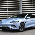 BYD pourrait dépasser Tesla et Volkswagen sur la voiture électrique en Europe grâce à un atout de taille BYD pourrait dépasser Tesla et Volkswagen sur la voiture électrique en Europe grâce à un atout de taille