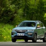 Comment la Dacia Spring a réussi à faire mieux que la Tesla Model Y en France