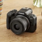 Canon lance son EOS R100, un appareil photo hybride au prix accessible Canon lance son EOS R100, un appareil photo hybride au prix accessible