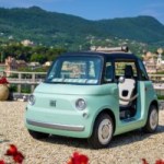 La Citroën Ami se métamorphose avec cette Fiat Topolino sans permis et électrique La Citroën Ami se métamorphose avec cette Fiat Topolino sans permis et électrique