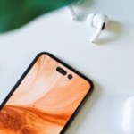Bye bye Samsung ? Apple fabriquerait bientôt lui-même l’écran de ses iPhone Bye bye Samsung ? Apple fabriquerait bientôt lui-même l’écran de ses iPhone