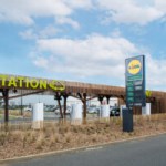 Intermarché va proposer la recharge rapide la moins chère de France, mais il y a un hic