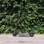 Prise en main de la Xiaomi Electric Scooter 4 Lite : la simplicité à prix plus doux Prise en main de la Xiaomi Electric Scooter 4 Lite : la simplicité à prix plus doux