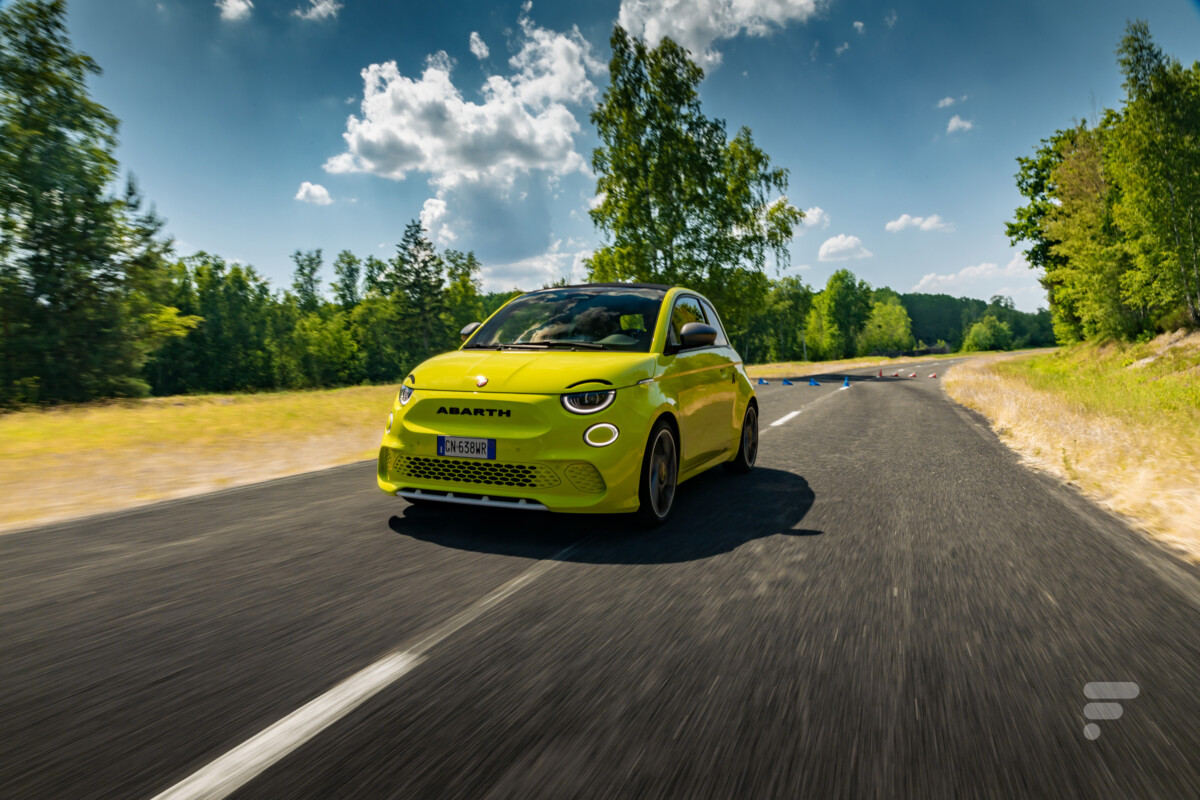 Abarth 500e // Source : Marie Lizak pour Frandroid Abarth 500e // Source : Marie Lizak pour Frandroid