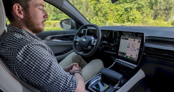 Renault Espace sous Android Automotive