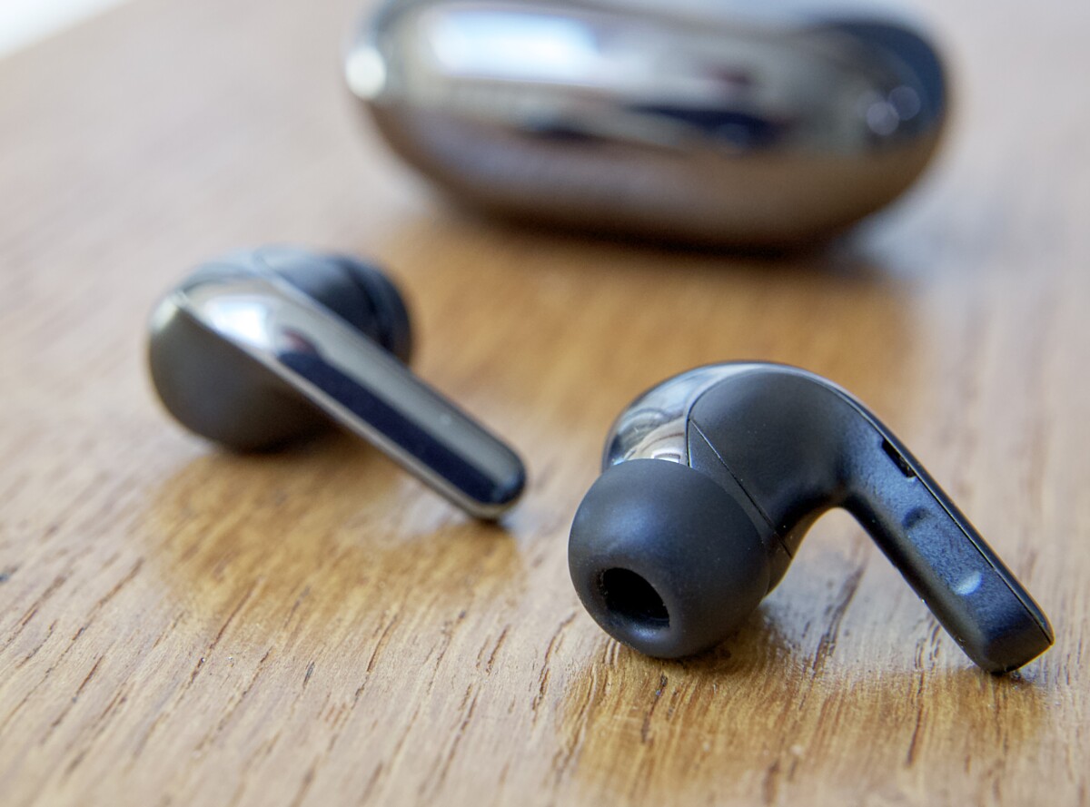 Xiaomi Buds 4 Pro Xiaomi Buds 4 Pro
