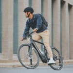 Des vélos électriques plus légers et à l’autonomie accrue grâce à ce nouveau moteur Bosch Des vélos électriques plus légers et à l’autonomie accrue grâce à ce nouveau moteur Bosch