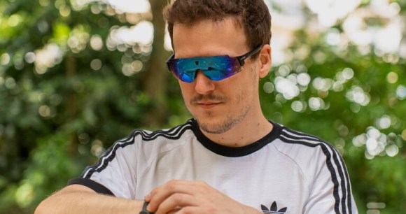 Les lunettes Engo 2 au format standard // Source : Brice Zerouk - Frandroid