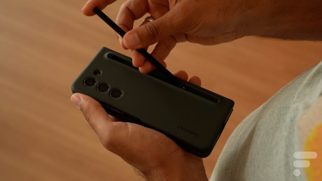 Samsung Galaxy Z Fold 5 // Source : Arnaud Gelineau - Frandroid