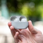 Les derniers écouteurs sans fil haut de gamme de Sony sont presque à moitié prix, mais seulement aujourd’hui Les derniers écouteurs sans fil haut de gamme de Sony sont presque à moitié prix, mais seulement aujourd’hui