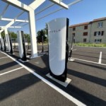 Les Superchargeurs de Tesla vont devenir encore plus nombreux avec cette décision Les Superchargeurs de Tesla vont devenir encore plus nombreux avec cette décision