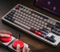 Retro Mechanical Keyboard par 8BitDo // Source : 8BitDo