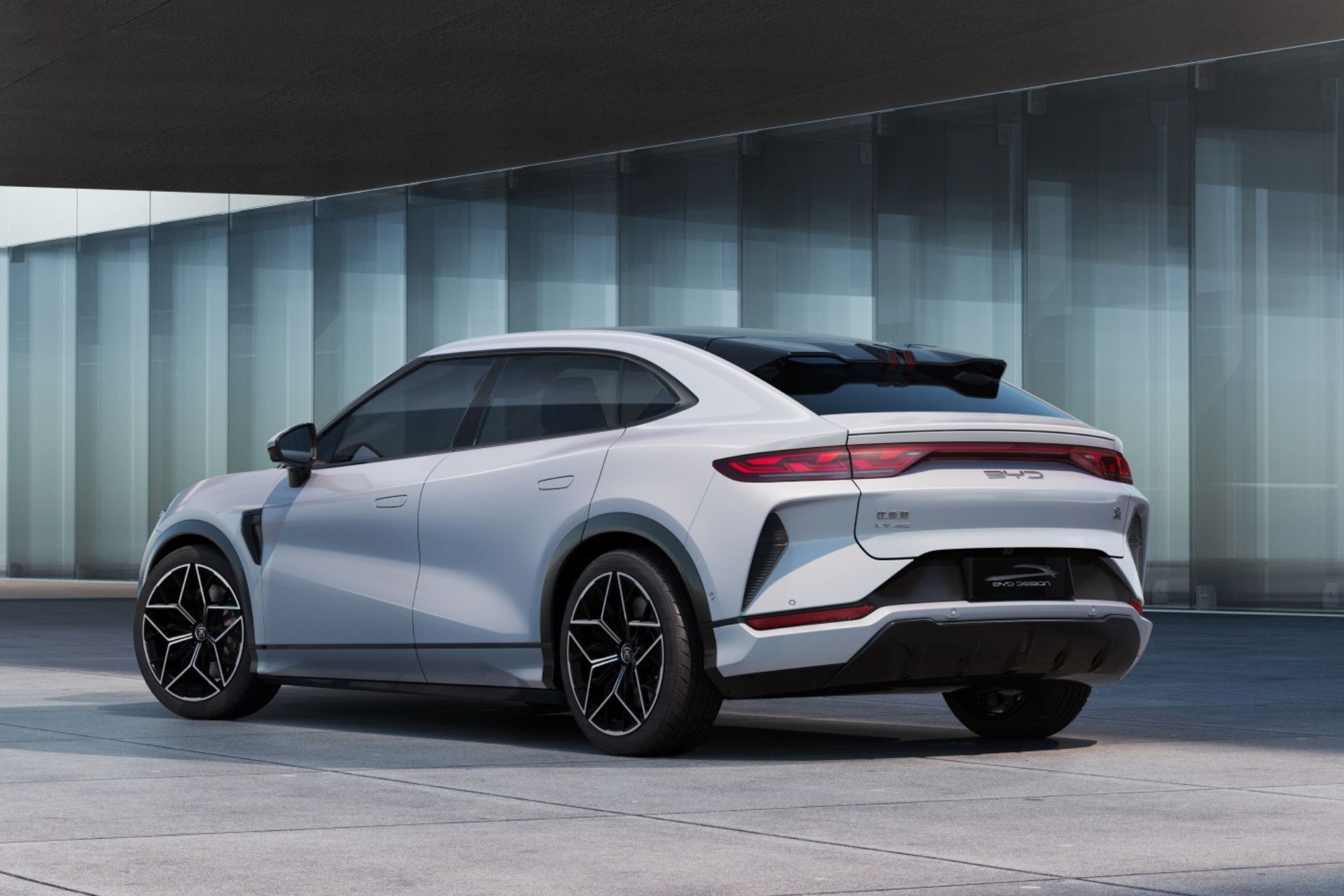 BYD Song L
