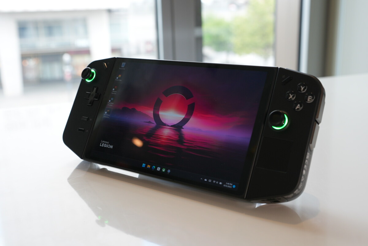 La Lenovo Legion Go // Source : Arnaud Gelineau pour Frandroid La Lenovo Legion Go // Source : Arnaud Gelineau pour Frandroid