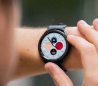 La Samsung Galaxy Watch 6 Classic // Source : Brice Zerouk - Frandroid