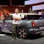 On est montés à bord du Mini Countryman électrique, avec son gigantesque écran rond qui ressemble à un smartphone On est montés à bord du Mini Countryman électrique, avec son gigantesque écran rond qui ressemble à un smartphone