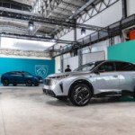 Surprise, le Peugeot e-3008 est déjà remisé pour profiter du bonus écologique Surprise, le Peugeot e-3008 est déjà remisé pour profiter du bonus écologique