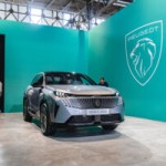 Le Peugeot e-3008 dévoile enfin ses prix en France, et c’est une excellente surprise Le Peugeot e-3008 dévoile enfin ses prix en France, et c’est une excellente surprise