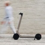 Ultra futuriste, cette trottinette électrique est bientôt une réalité… mais avec une mauvaise surprise Ultra futuriste, cette trottinette électrique est bientôt une réalité… mais avec une mauvaise surprise