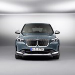 Tesla fait plier tout le monde : BMW dégaine à son tour une voiture électrique éligible au bonus écologique Tesla fait plier tout le monde : BMW dégaine à son tour une voiture électrique éligible au bonus écologique