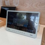 Cette TV connectée ne se met pas dans son salon… mais dans sa piscine Cette TV connectée ne se met pas dans son salon… mais dans sa piscine