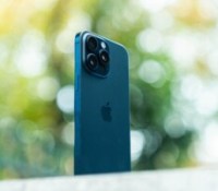 Apple iPhone 15 Pro // Source : Frandroid
